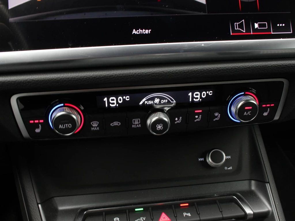 Audi Q3 – foto 18