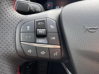 Ford Kuga – thumbnail 18