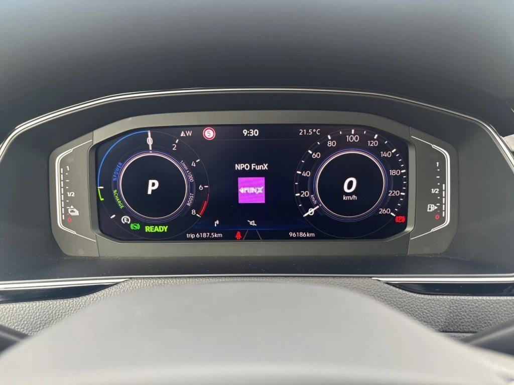 Volkswagen Passat – foto 18