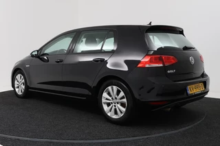 Volkswagen Golf – thumbnail 3