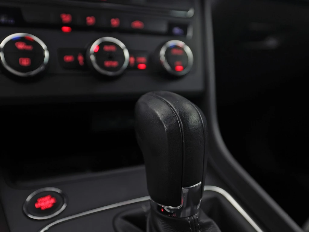 SEAT Leon – foto 21