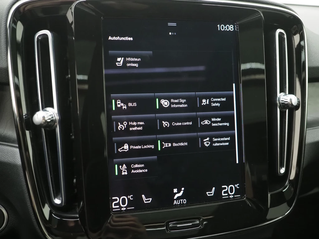Volvo XC40 – foto 35