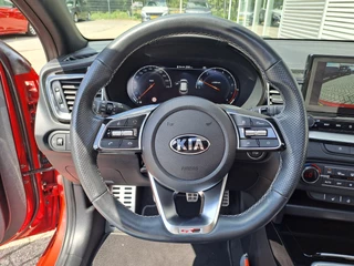 Kia ProCeed – thumbnail 26