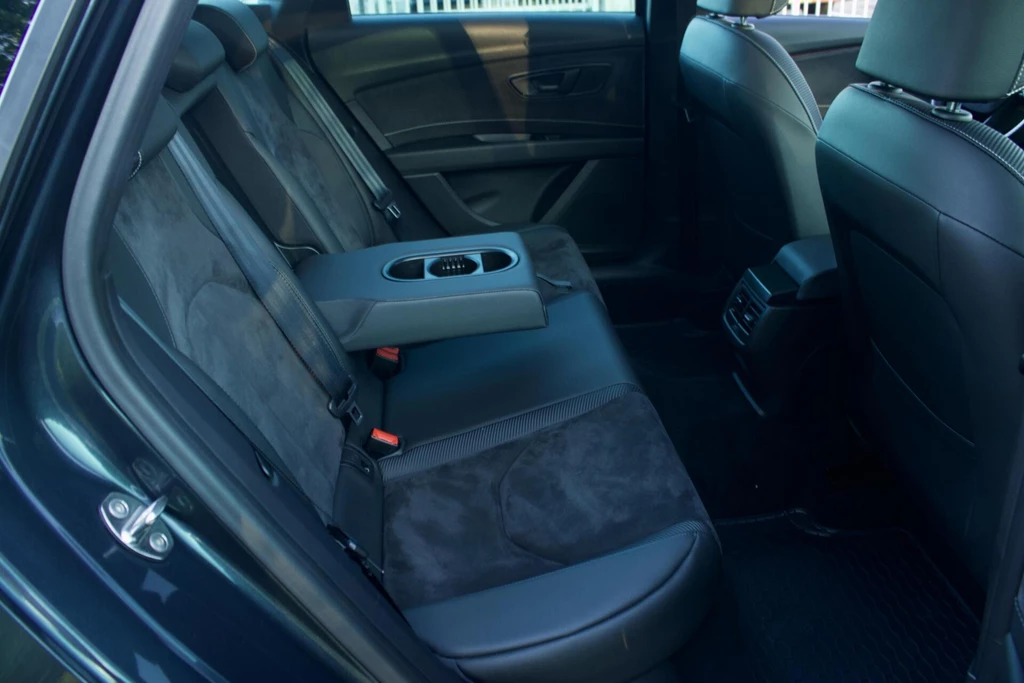 SEAT Leon – foto 19