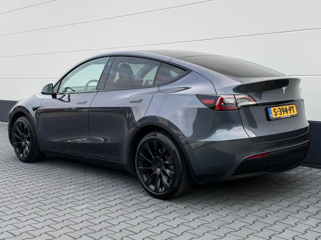 Tesla Model Y – foto 5