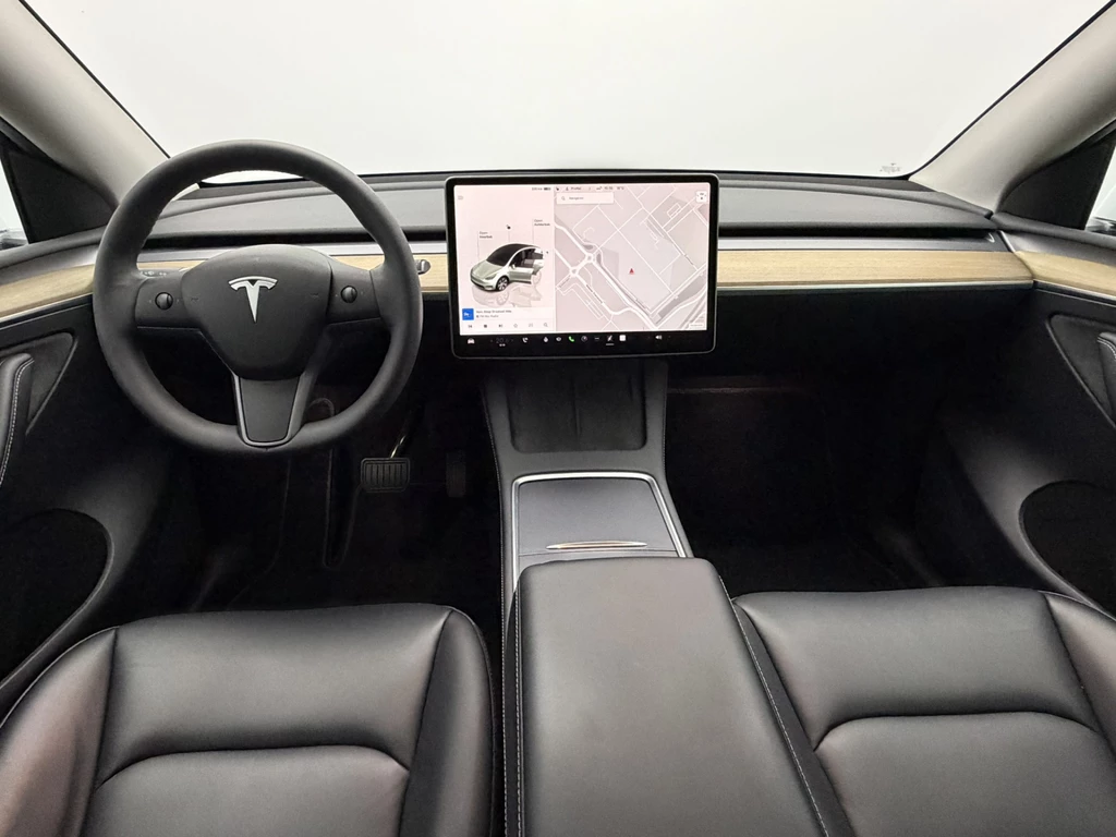 Tesla Model Y – foto 14