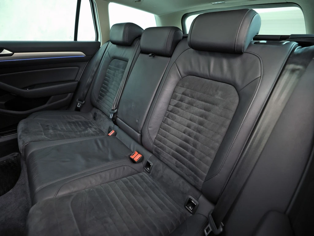 Volkswagen Passat – foto 12