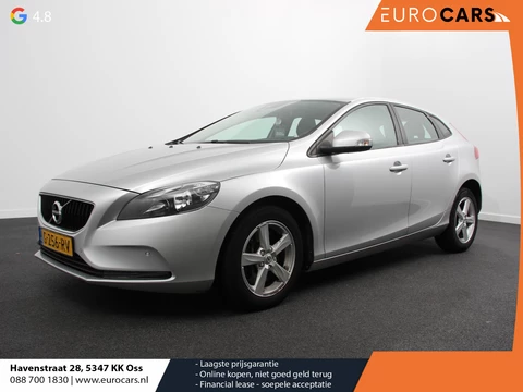 Volvo V40 1.5 T2 Automaat Momentum Airco Navigatie Parkeersensoren Lichtmetalen velgen Bluetooth Cruise Control
