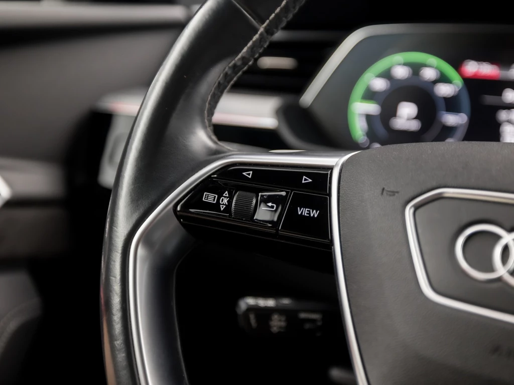 Audi e-tron – foto 21