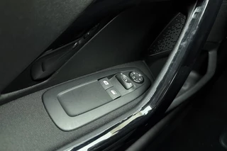 Peugeot 208 – thumbnail 16