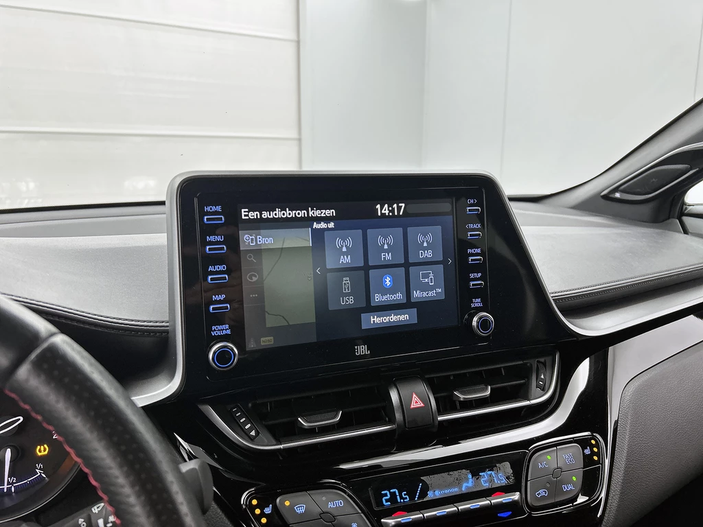 Toyota C-HR – foto 13