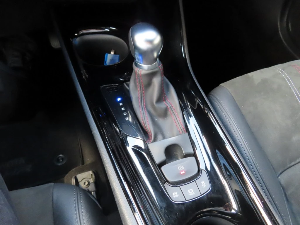 Toyota C-HR – foto 31