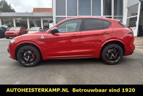 Alfa Romeo Stelvio 2.9 V6 AWD Quadrifoglio 510 PK Rosso Alfa ACC Harman Kardon 20 inch Camera