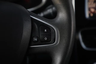 Renault Clio – thumbnail 19