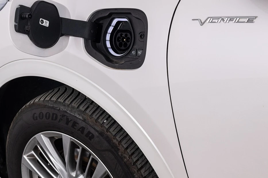 Ford Kuga – foto 31