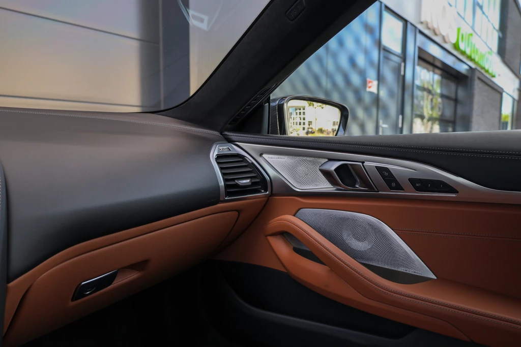 BMW 8 Serie – foto 24