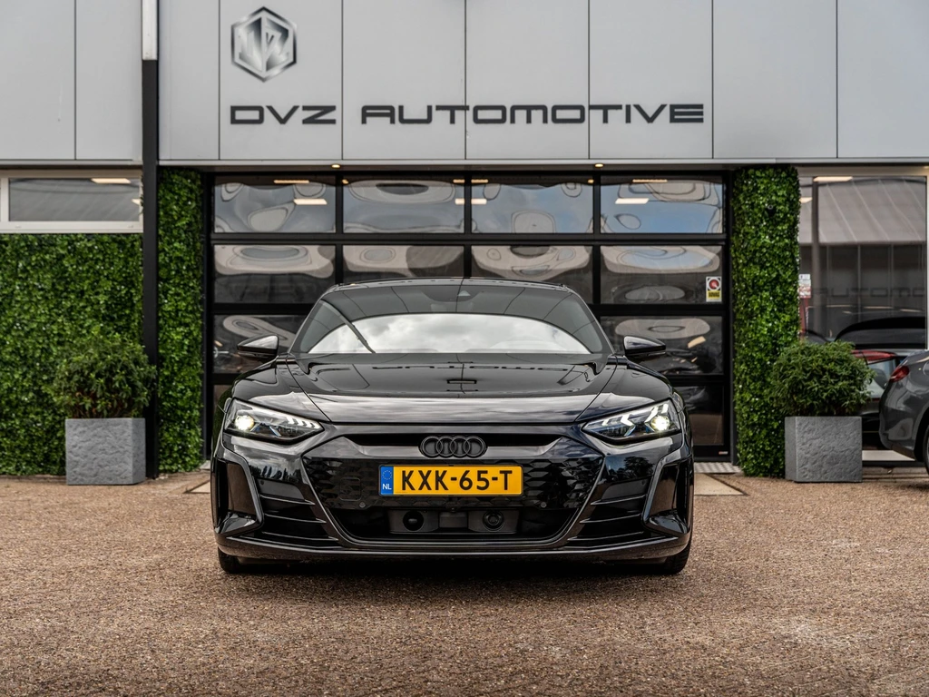 Audi e-tron GT – foto 8