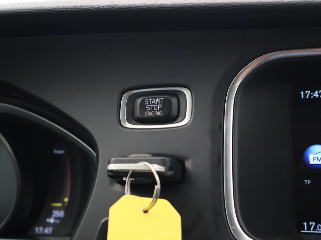Volvo V40 – foto 38