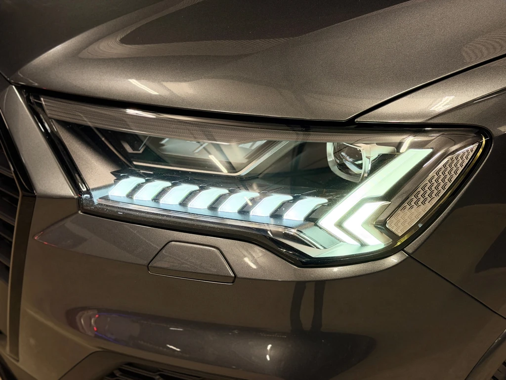 Audi Q7 – foto 11
