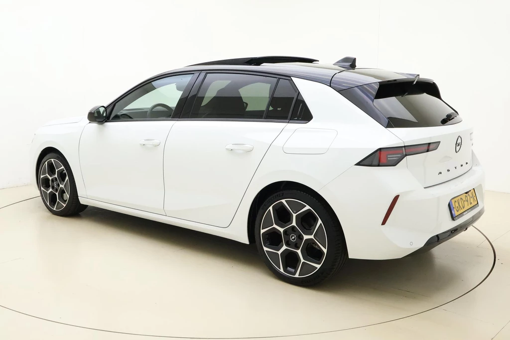 Opel Astra – foto 3