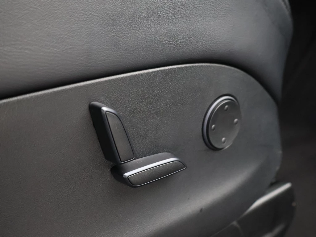 Tesla Model X – foto 80