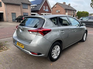 Toyota Auris – thumbnail 5