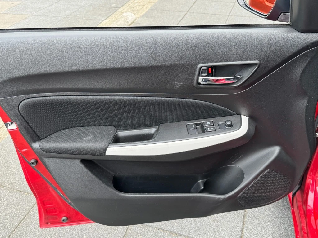 Suzuki Swift – foto 17