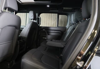 Land Rover Defender – thumbnail 31