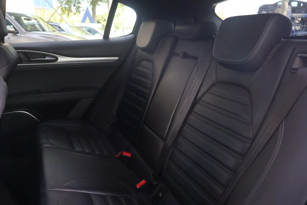 Alfa Romeo Stelvio – foto 20