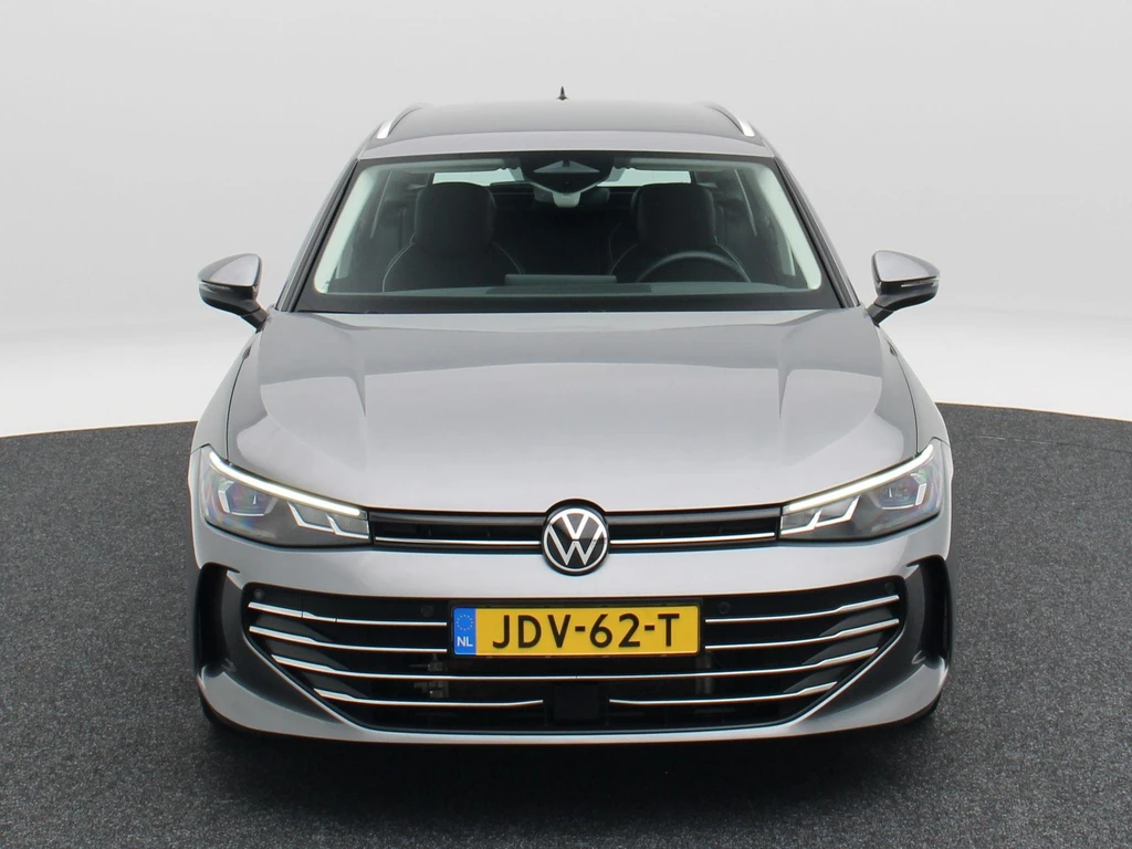Volkswagen Passat – foto 8
