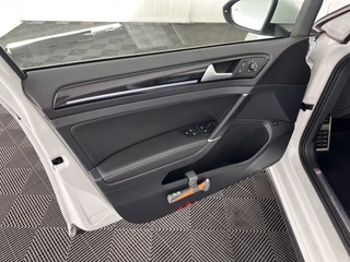 Volkswagen Golf – thumbnail 22