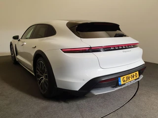 Porsche Taycan – thumbnail 3