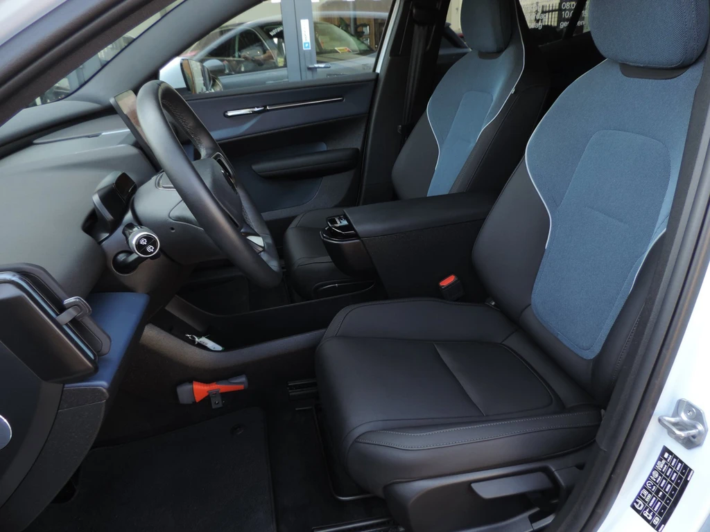 Volvo EX30 – foto 12