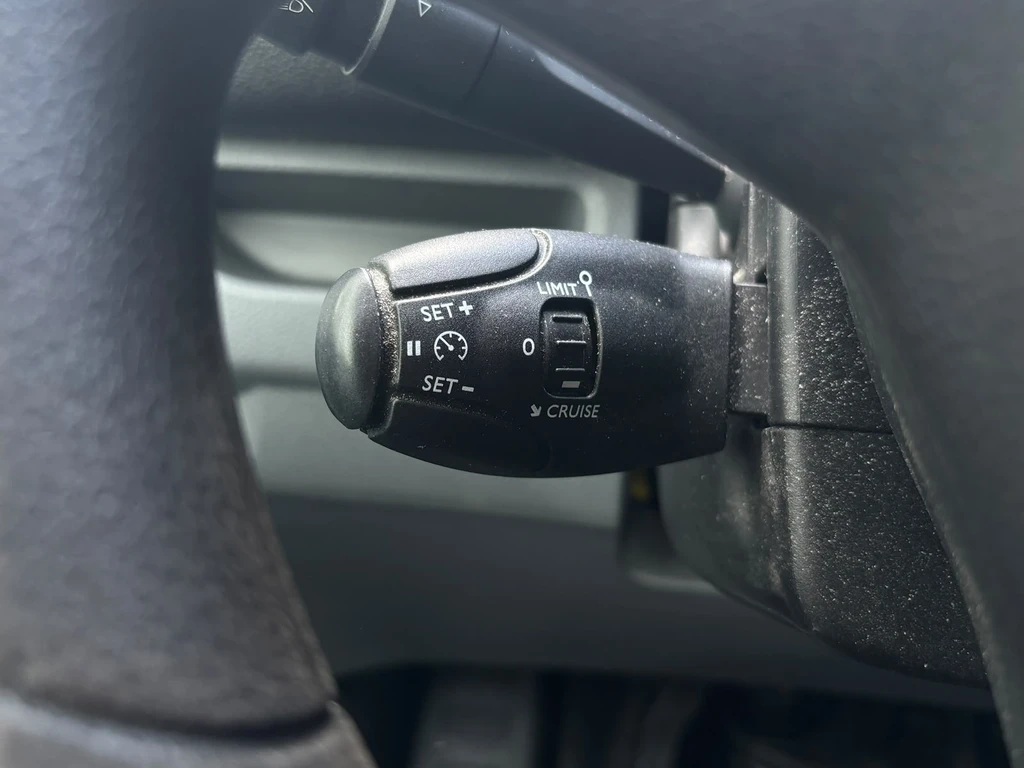 Opel Vivaro – foto 17