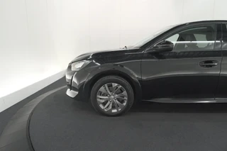 Peugeot e-208 – thumbnail 5
