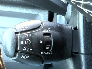 Opel Vivaro – thumbnail 17