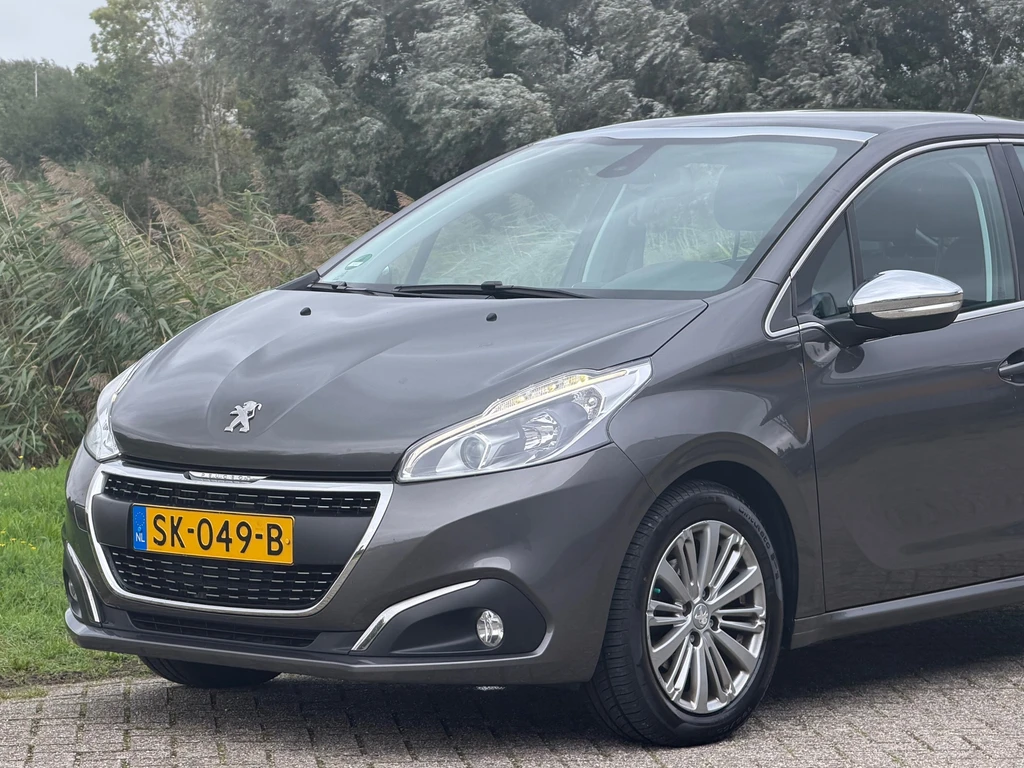 Peugeot 208 – foto 3
