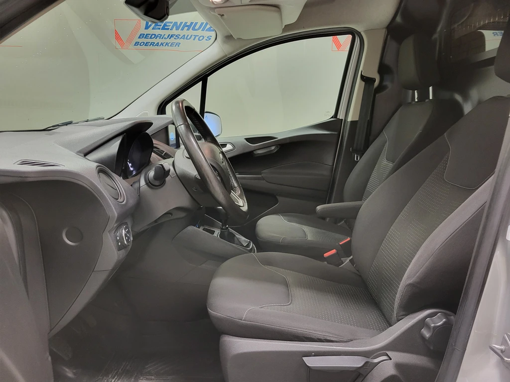 Ford Transit Courier – foto 8