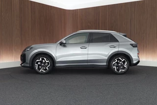 Volkswagen T-Roc – thumbnail 2