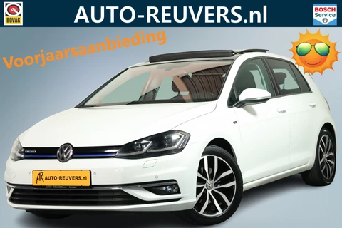 Volkswagen Golf 1.5 TSI Highline JOIN Panorama / Opendak / DSG / Dynamic LED / Navi