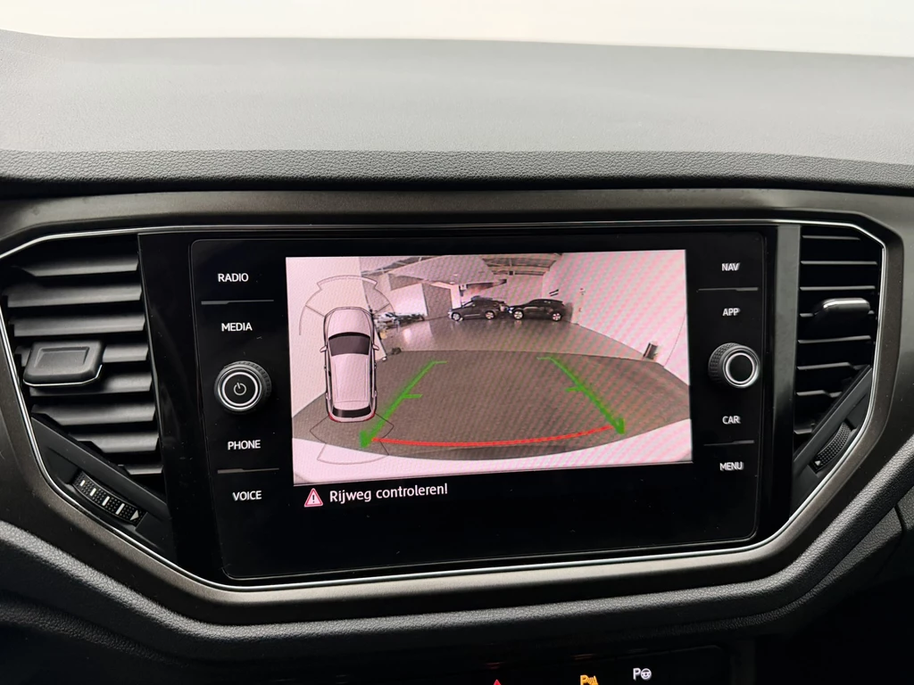Volkswagen T-Roc – foto 19