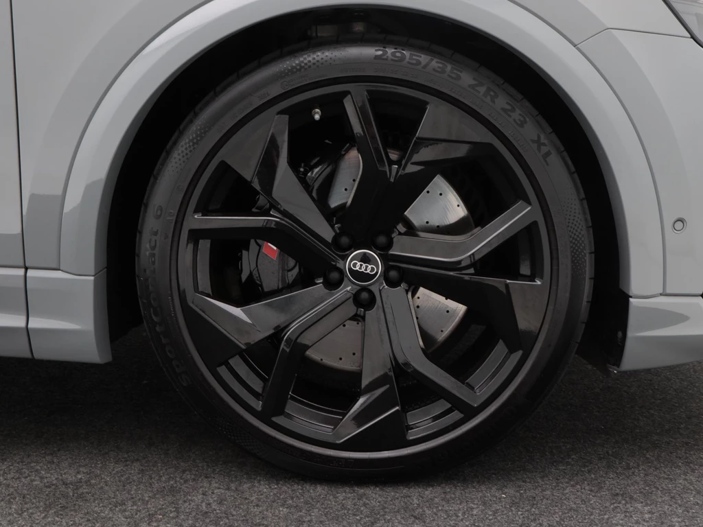 Audi RSQ8 – foto 14