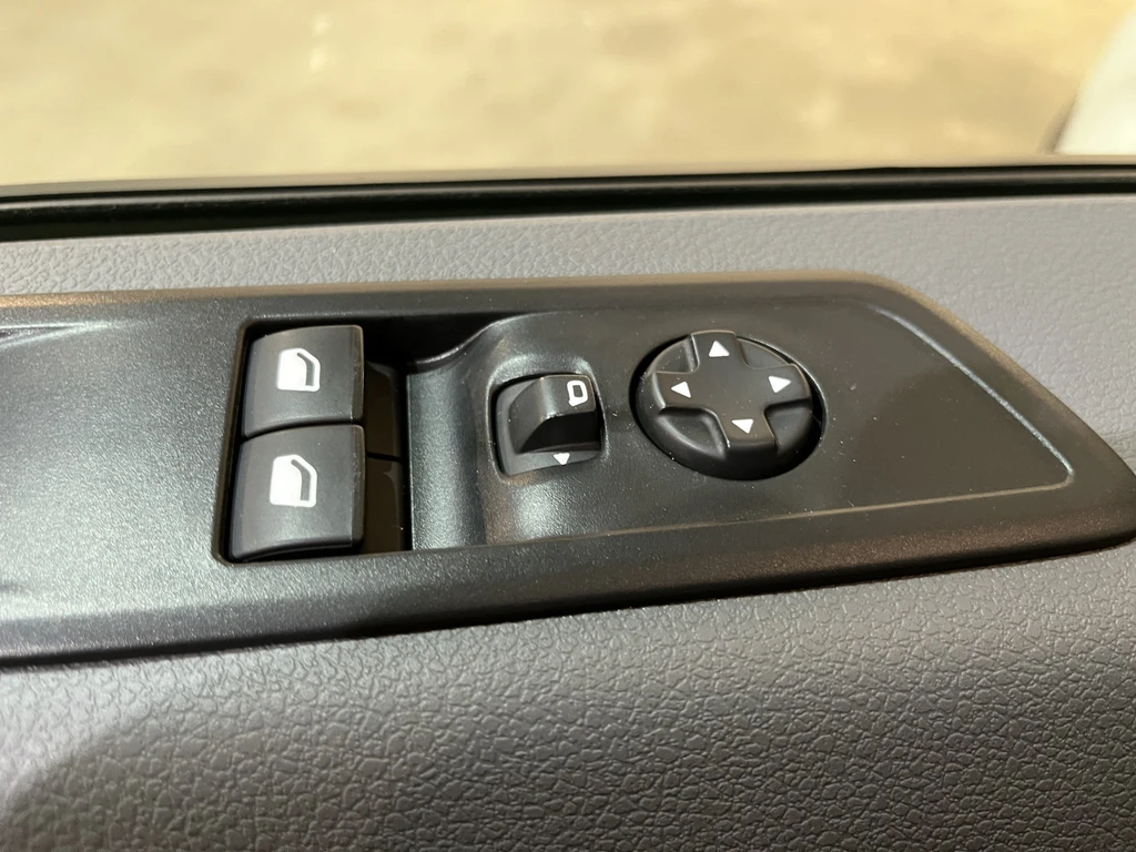 Opel Vivaro-e – foto 19