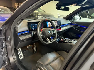BMW M5 – thumbnail 11