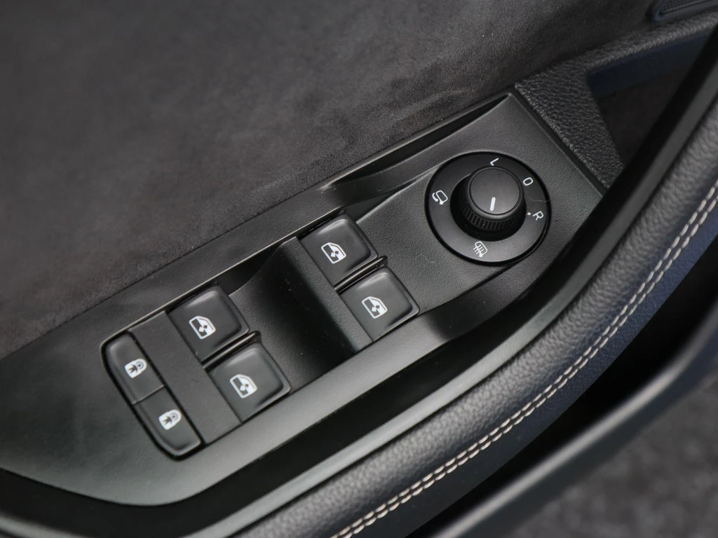 Škoda Superb – foto 23