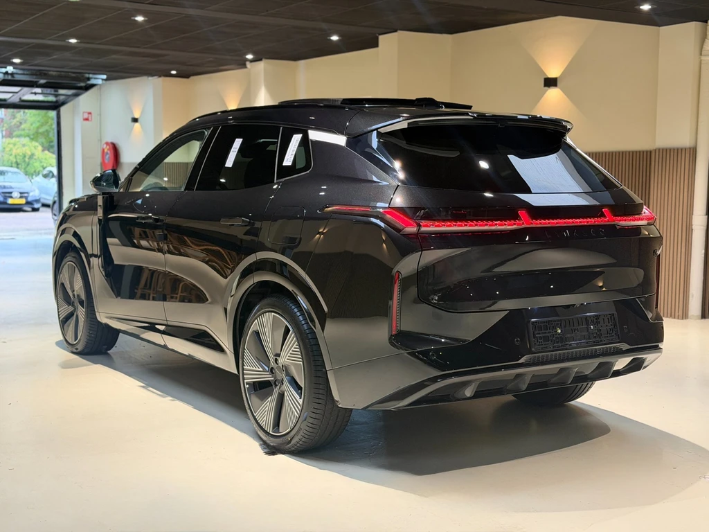 Lynk & Co 08 – foto 3