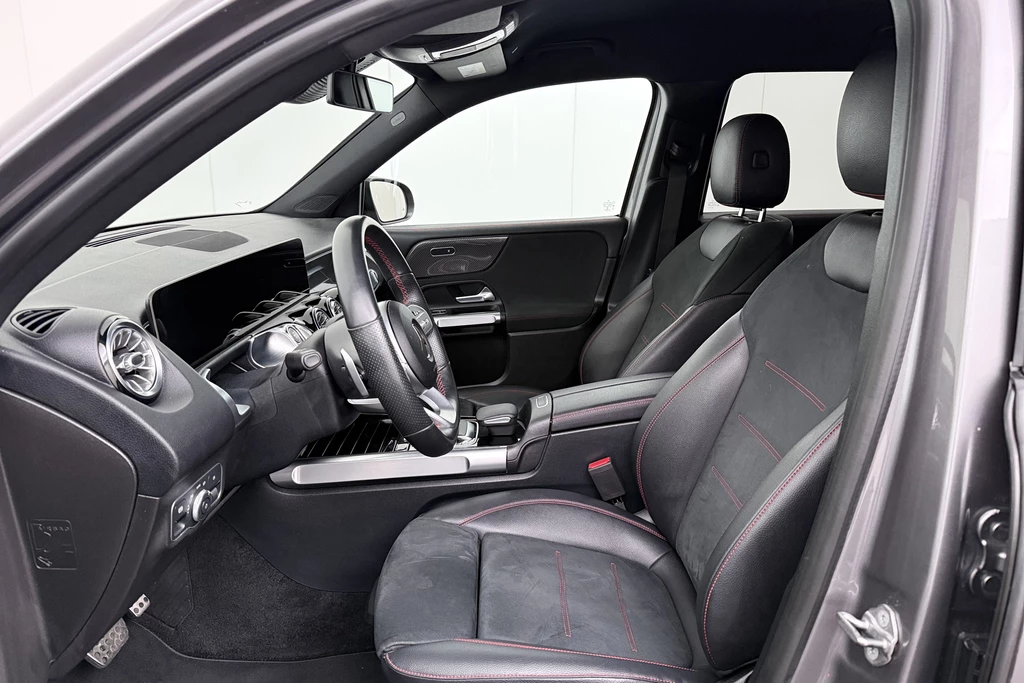 Mercedes-Benz GLB – foto 11