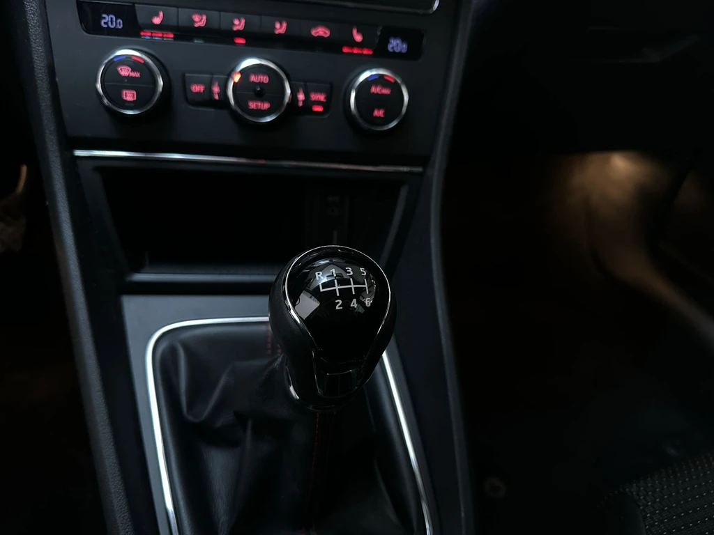 SEAT Leon – foto 12