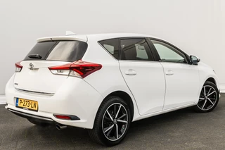 Toyota Auris – thumbnail 8