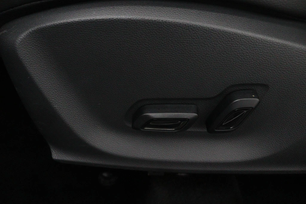 MG ZS EV – foto 37